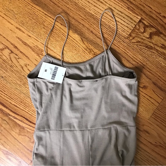 Taupe Jumpsuit NWT - Picture 4 of 6